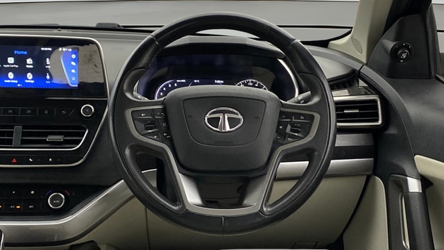 View Tata Safari Image 22 Used Tata Safari Image 22