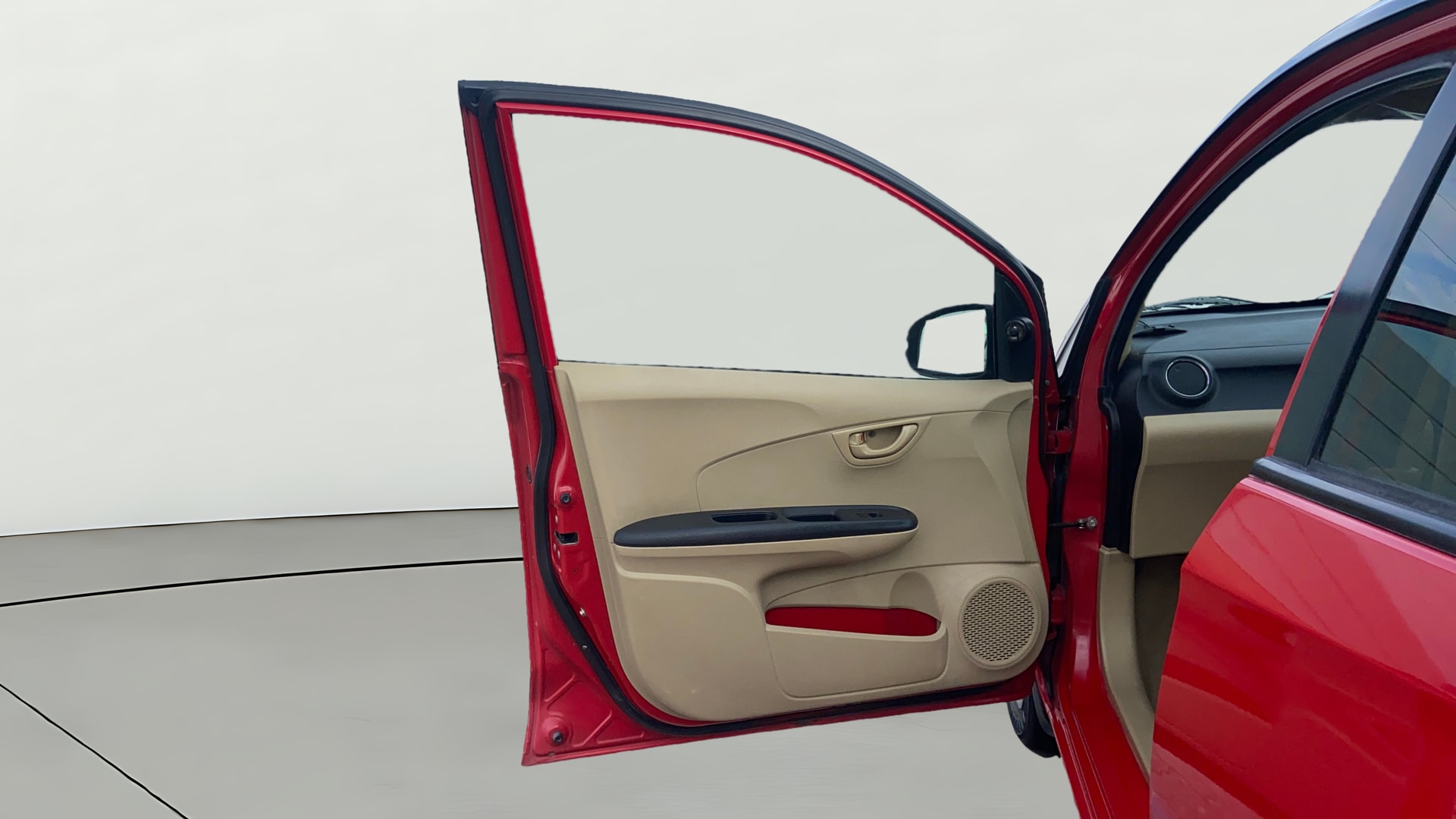 View 2015 Honda Brio VX AT Petrol Image 30 Used 2015 Honda Brio VX AT Petrol Image 30