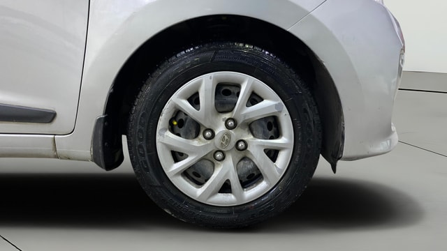 View Hyundai Grand i10 Image 40 Used Hyundai Grand i10 Image 40