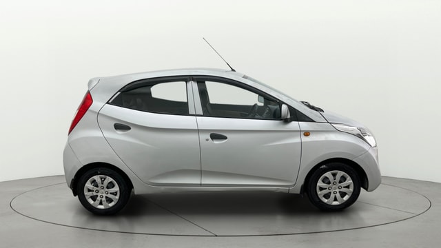 View Hyundai EON Image 8 Used Hyundai EON Image 8