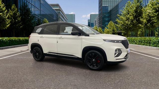 View MG Hector Plus Image 15 Used MG Hector Plus Image 15