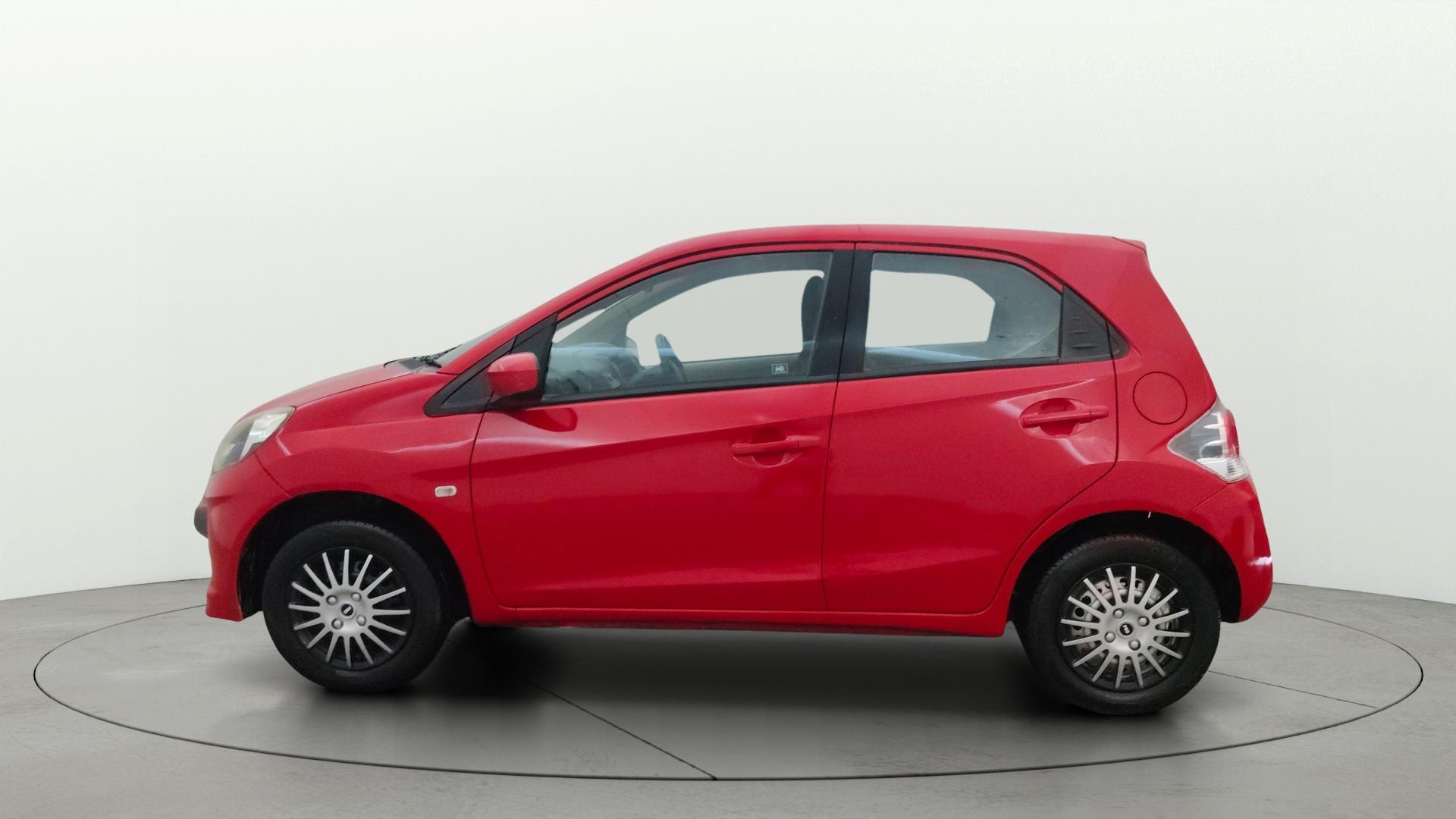 View 2013 Honda Brio EX MT Image 5 Used 2013 Honda Brio EX MT Image 5