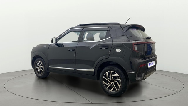 View Mahindra XUV 3XO Image 2 Used Mahindra XUV 3XO Image 2