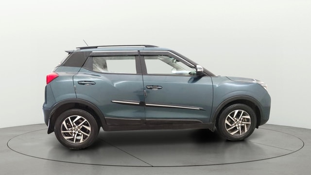 View Mahindra XUV300 Image 9 Used Mahindra XUV300 Image 9