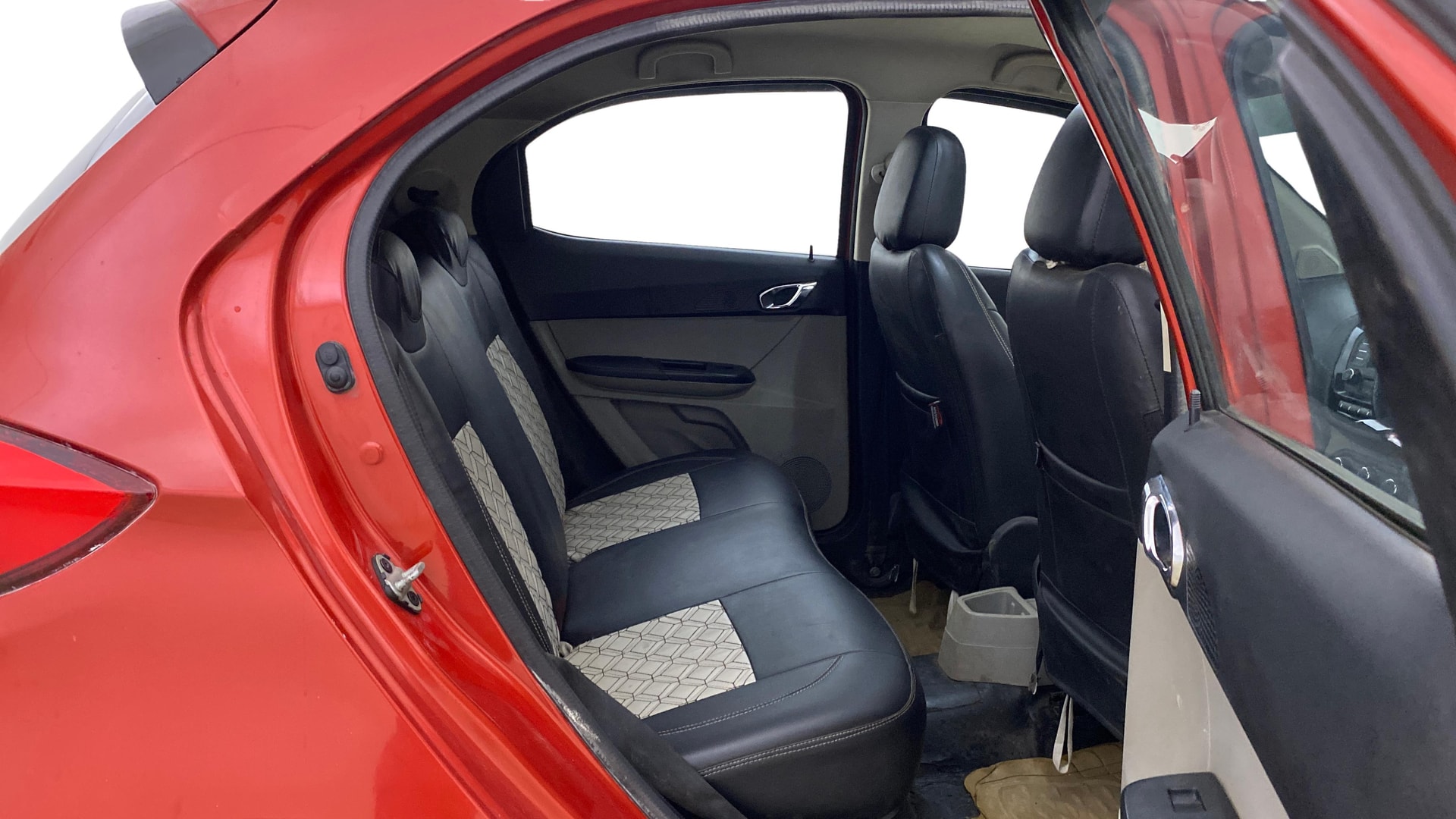 View 2019 Tata Tiago Revotorq XZ Image 29 Used 2019 Tata Tiago Revotorq XZ Image 29