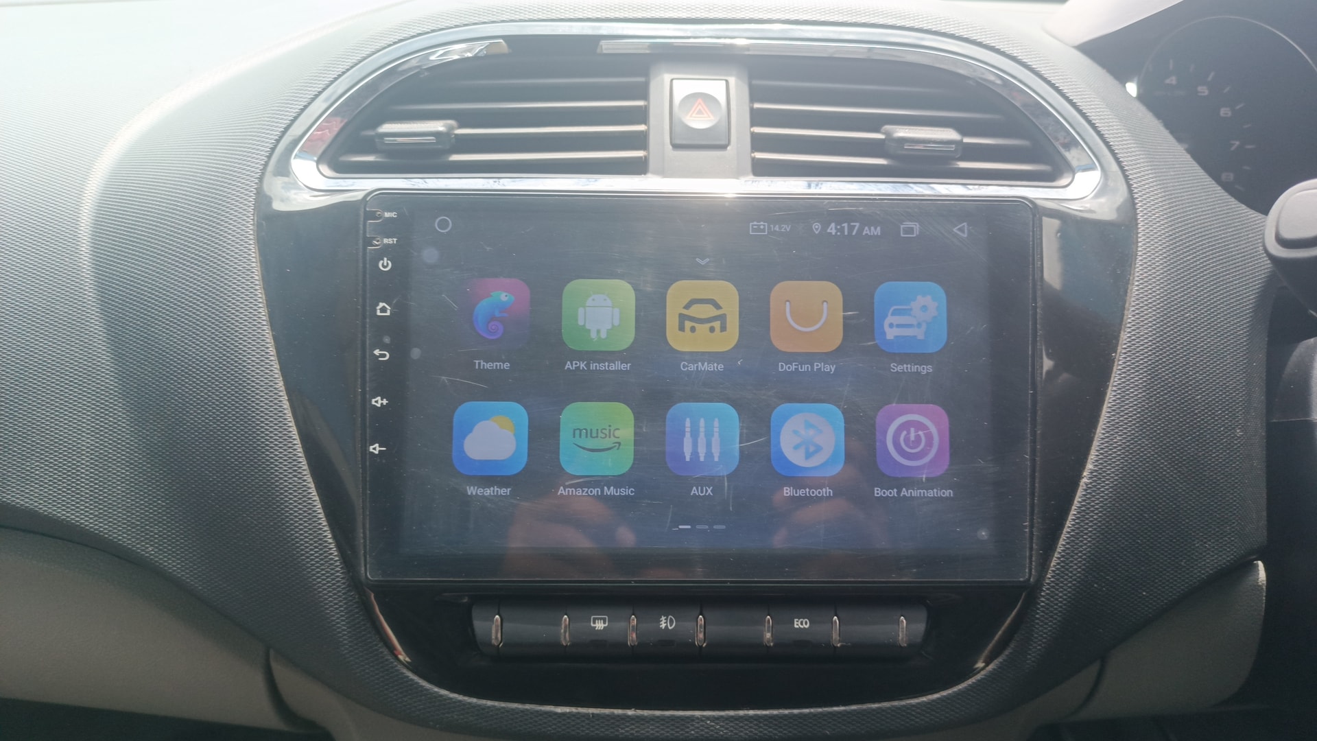 View 2018 Tata Tiago Revotorq XB Image 17 Used 2018 Tata Tiago Revotorq XB Image 17