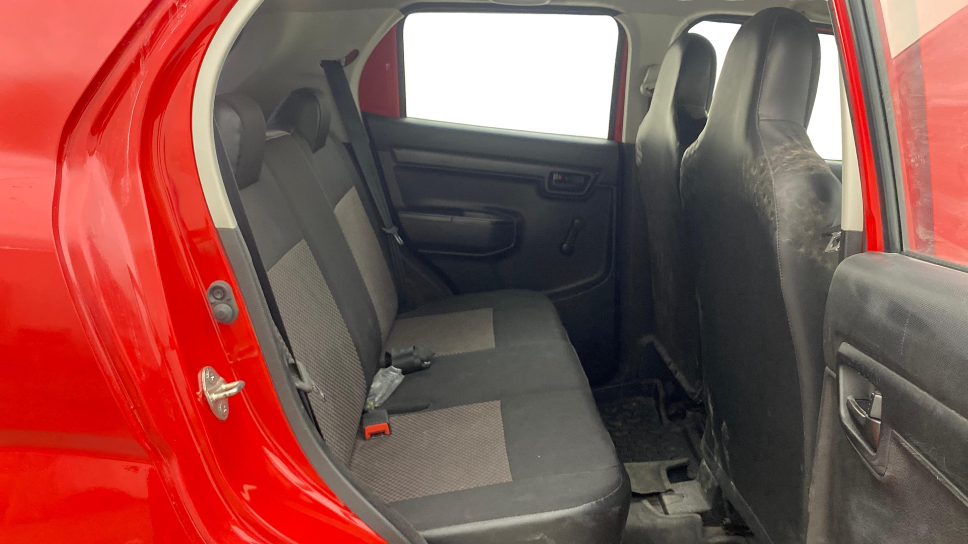 View 2022 Maruti Suzuki 1000 Base Variant Image 28 Used 2022 Maruti Suzuki 1000 Base Variant Image 28