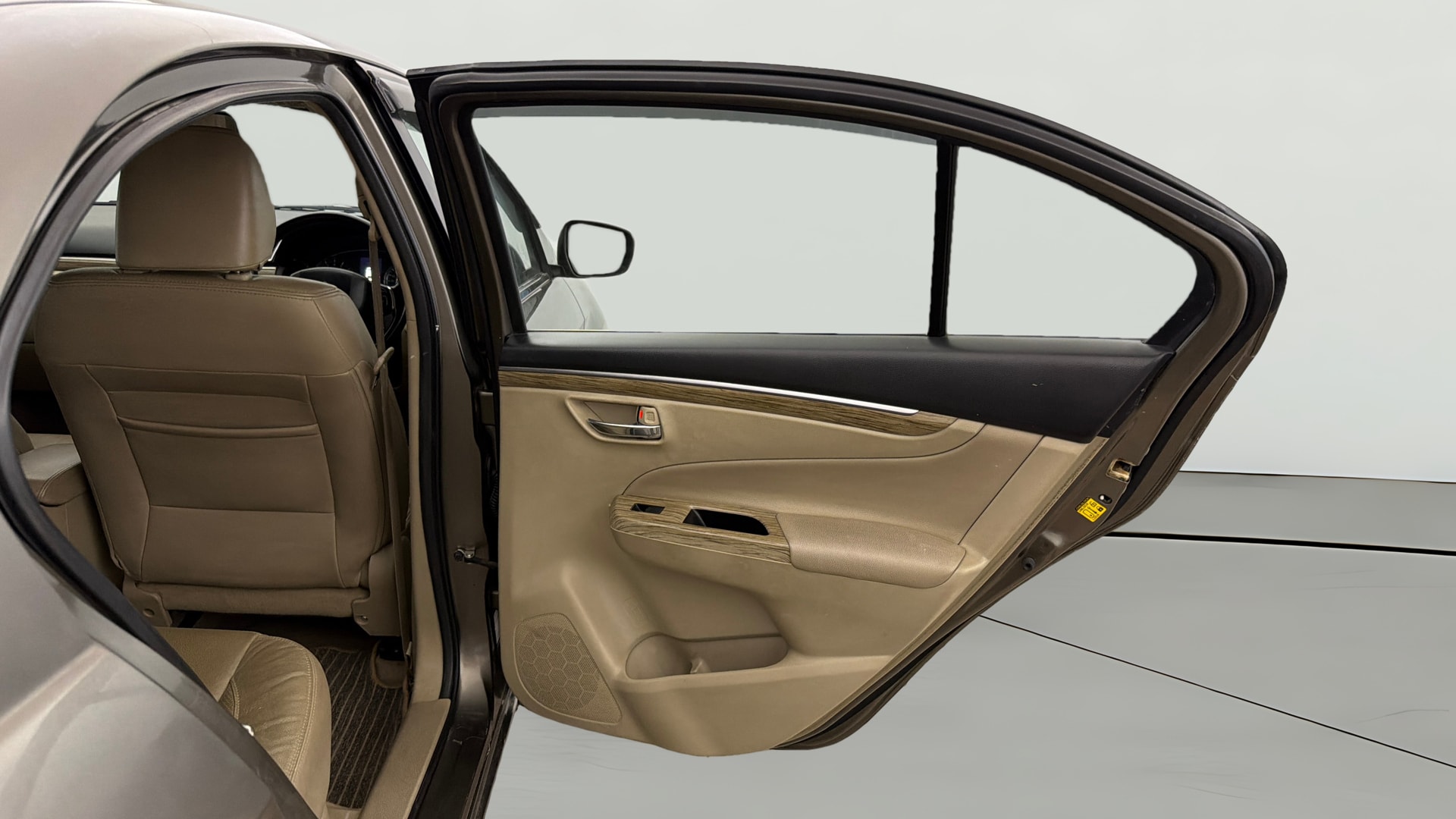 View 2019 Maruti Suzuki 1000 Base Variant Image 8 Used 2019 Maruti Suzuki 1000 Base Variant Image 8