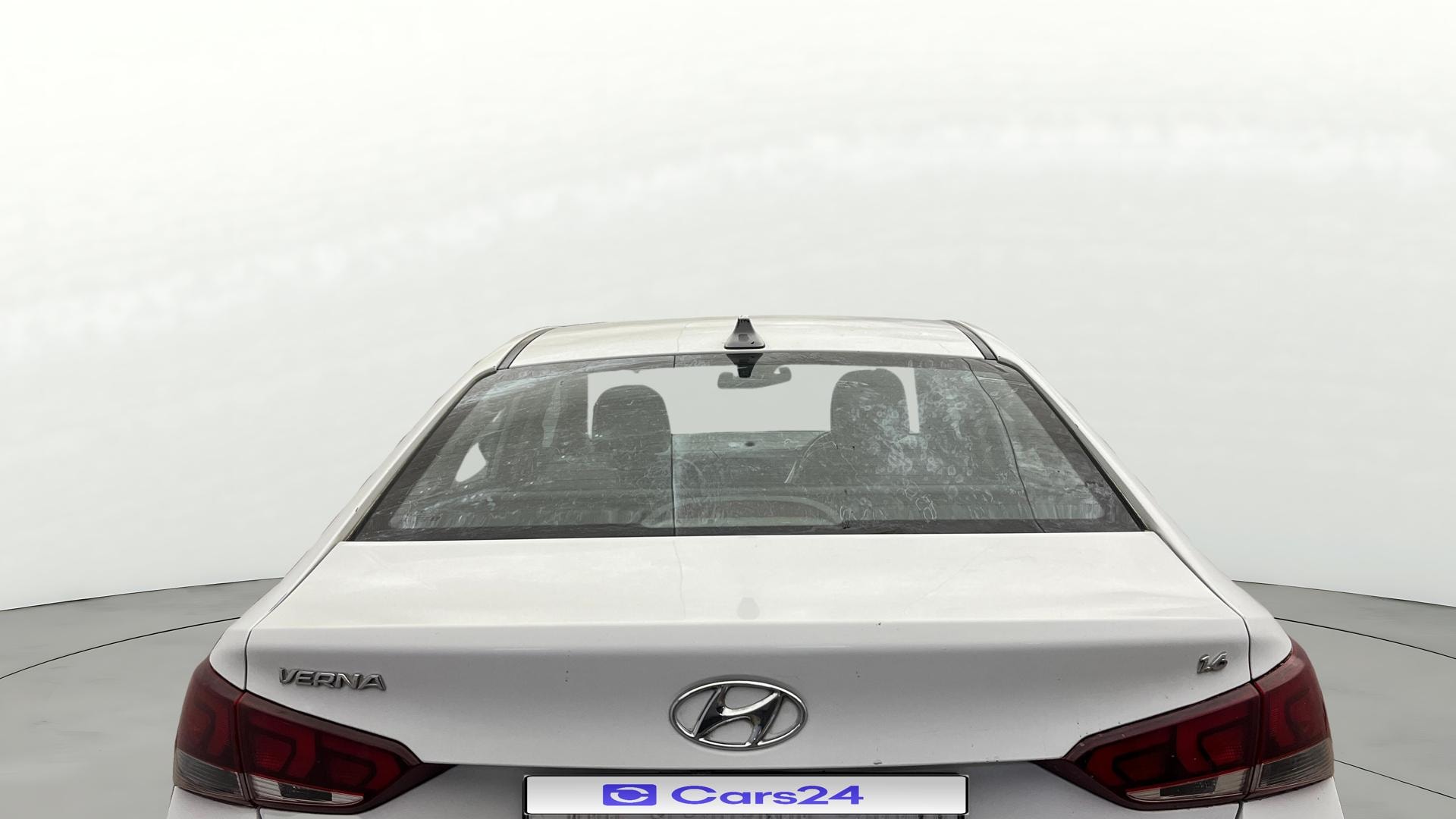 Used 2018 Hyundai Verna Used 2018 Hyundai Verna