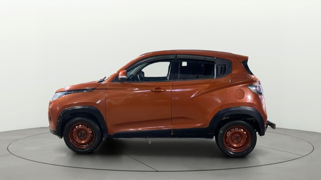 View Mahindra KUV100 Image 26 Used Mahindra KUV100 Image 26