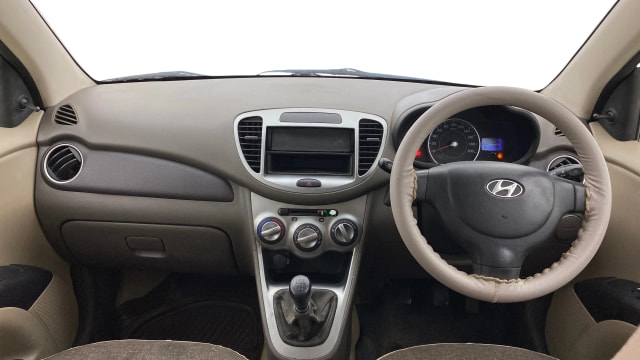 View Hyundai i10 Image 15 Used Hyundai i10 Image 15