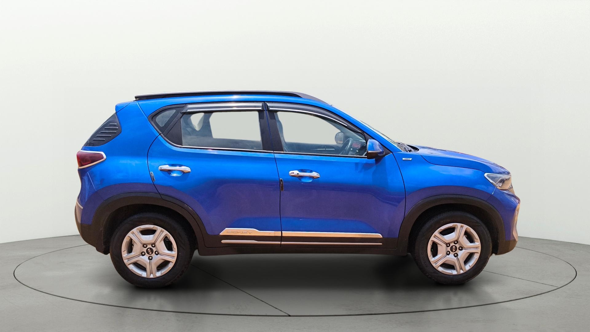 View 2021 Kia Sonet HTX iMT Petrol Image 9 Used 2021 Kia Sonet HTX iMT Petrol Image 9
