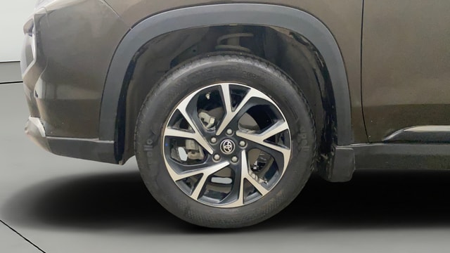 View Toyota Urban Cruiser Hyryder Image 36 Used Toyota Urban Cruiser Hyryder Image 36