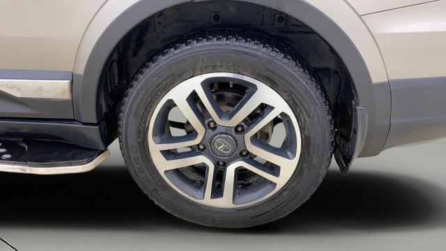 View Tata Hexa Image 8 Used Tata Hexa Image 8