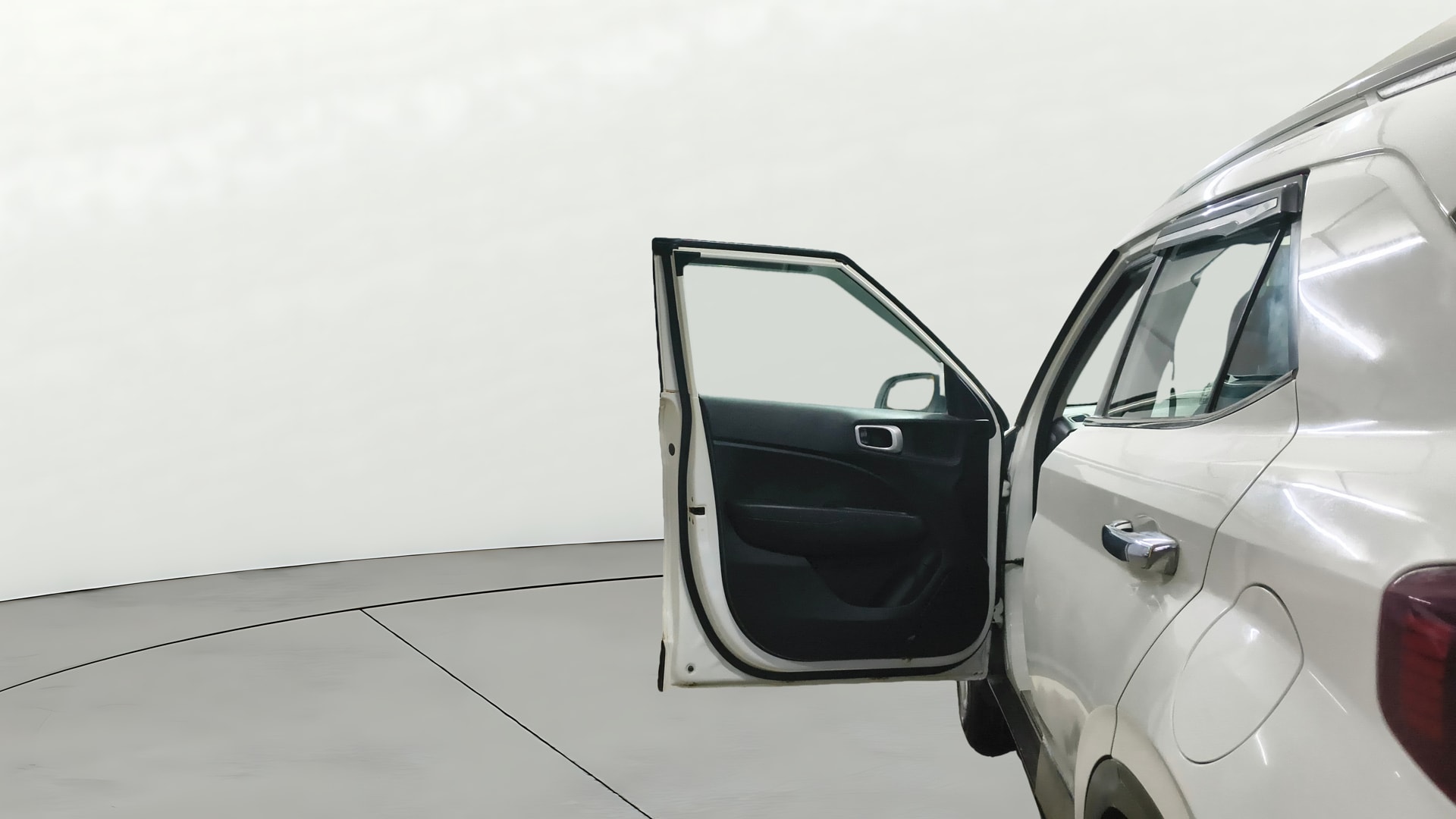 View 2019 Hyundai Venue E 1.2 Petrol BS IV Image 31 Used 2019 Hyundai Venue E 1.2 Petrol BS IV Image 31
