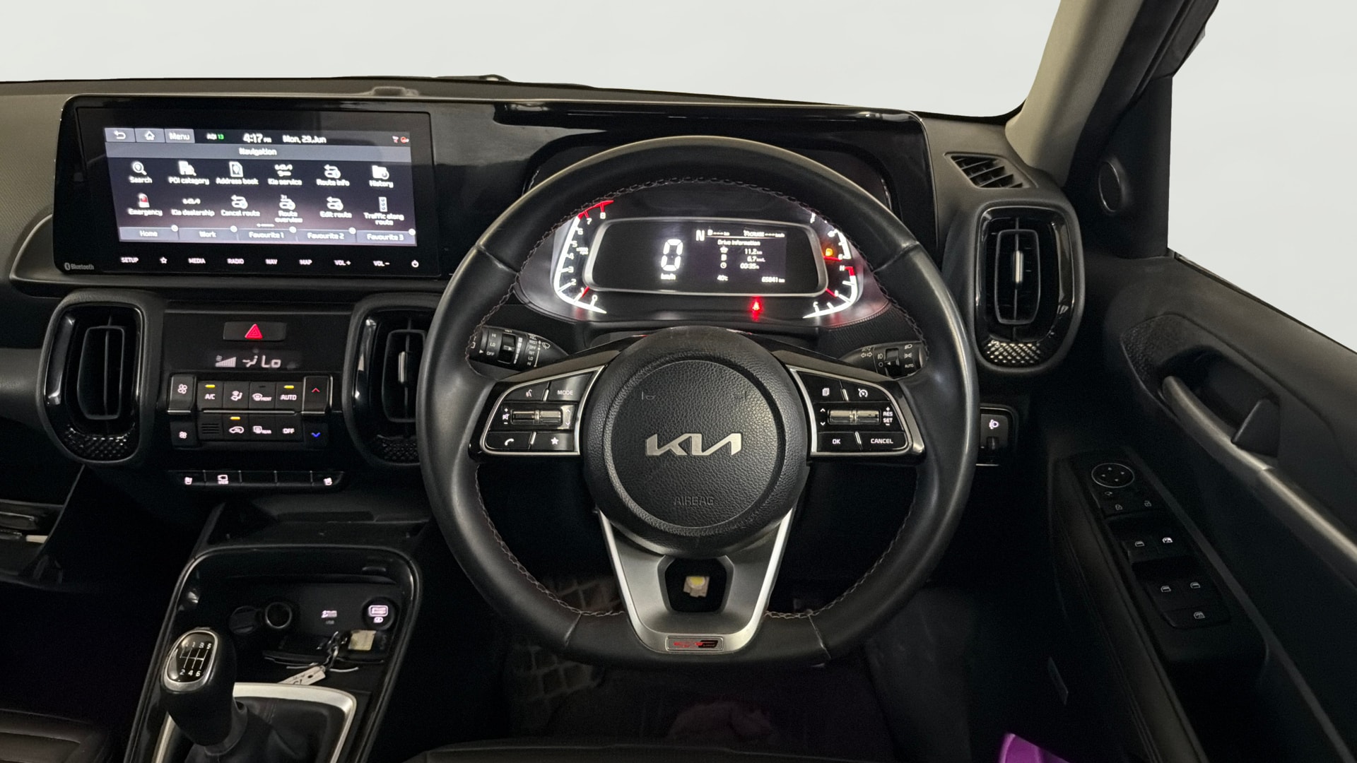 View 2022 Kia Sonet GTX Plus iMT Petrol Image 21 Used 2022 Kia Sonet GTX Plus iMT Petrol Image 21