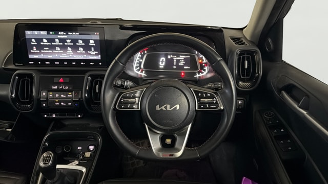 View Kia Sonet Image 21 Used Kia Sonet Image 21