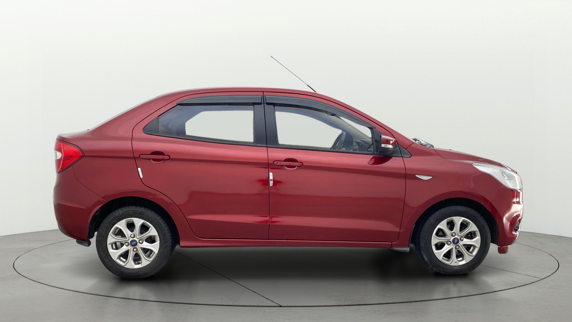 View 2016 Ford Figo Aspire 1.2P Ambiente MT BS IV Image 8 Used 2016 Ford Figo Aspire 1.2P Ambiente MT BS IV Image 8