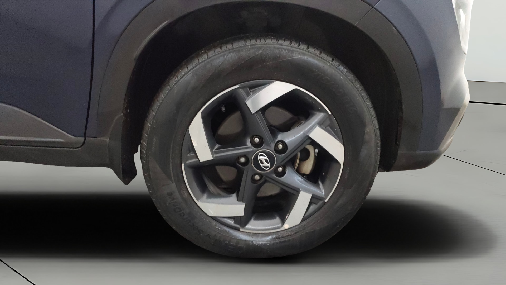 View 2019 Hyundai Venue SX Plus 1.0 Petrol AT Image 42 Used 2019 Hyundai Venue SX Plus 1.0 Petrol AT Image 42