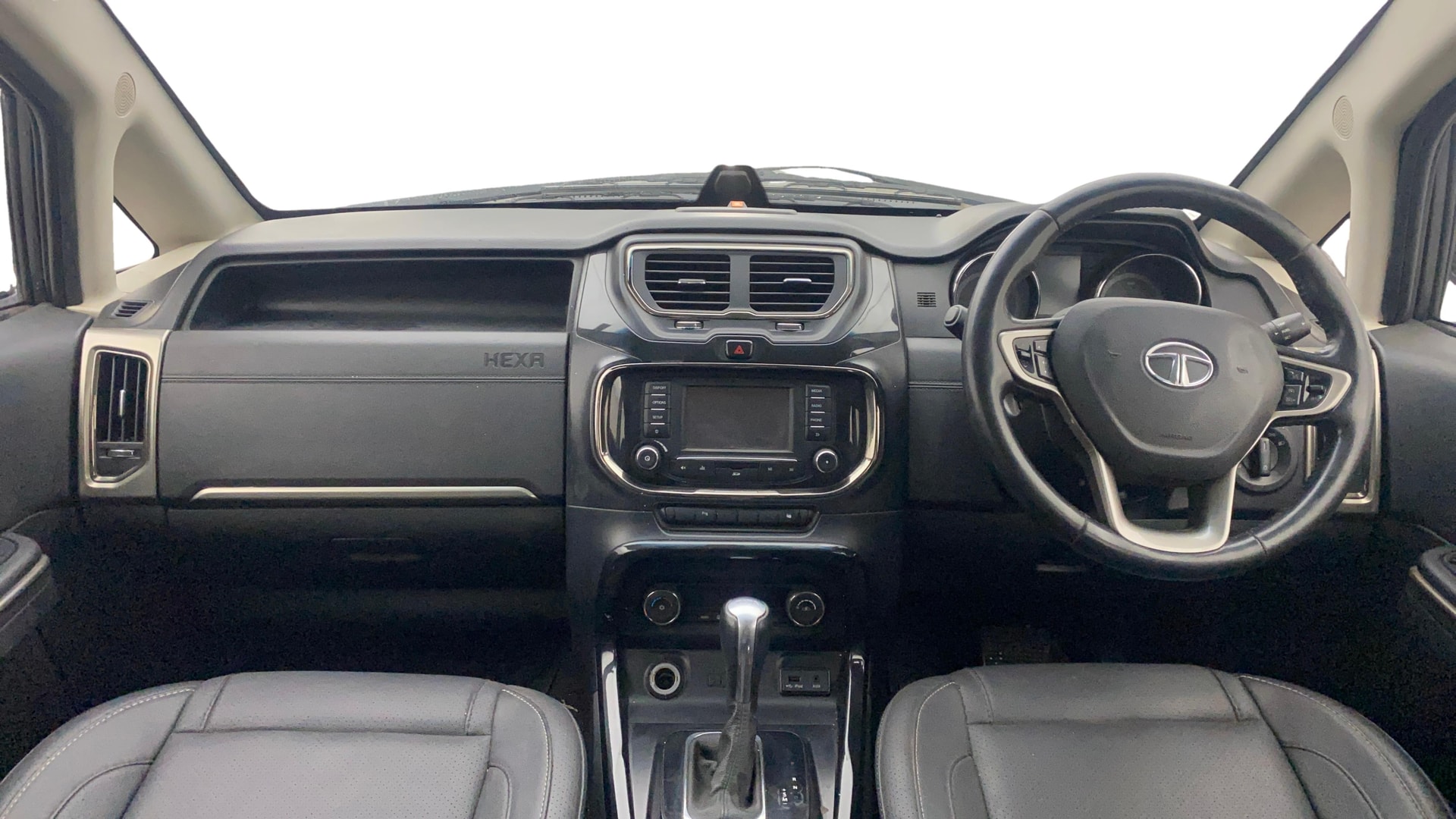 View 2018 Tata Hexa XTA 4X2 Image 32 Used 2018 Tata Hexa XTA 4X2 Image 32
