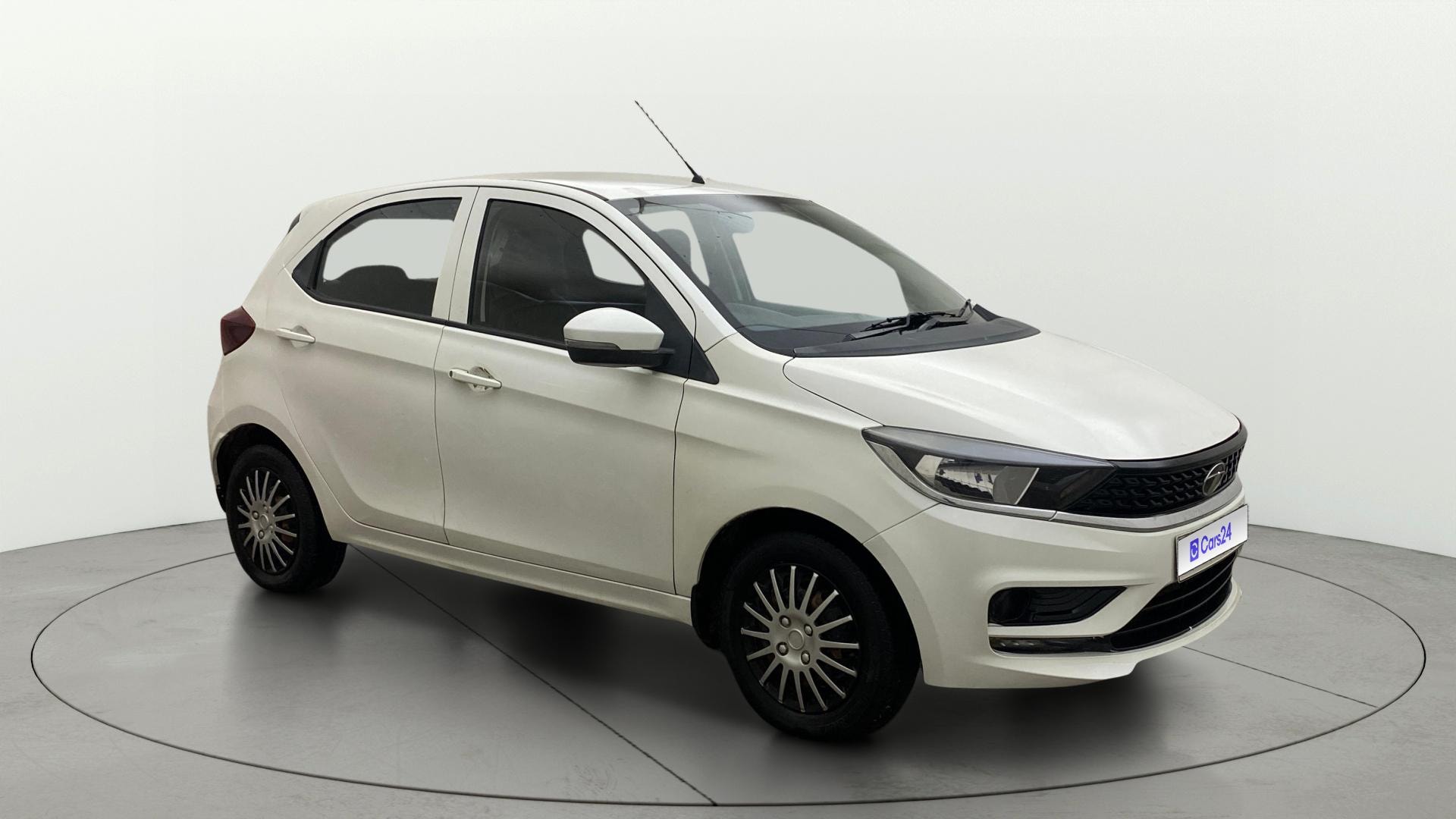 Used 2022 Tata Tiago Used 2022 Tata Tiago