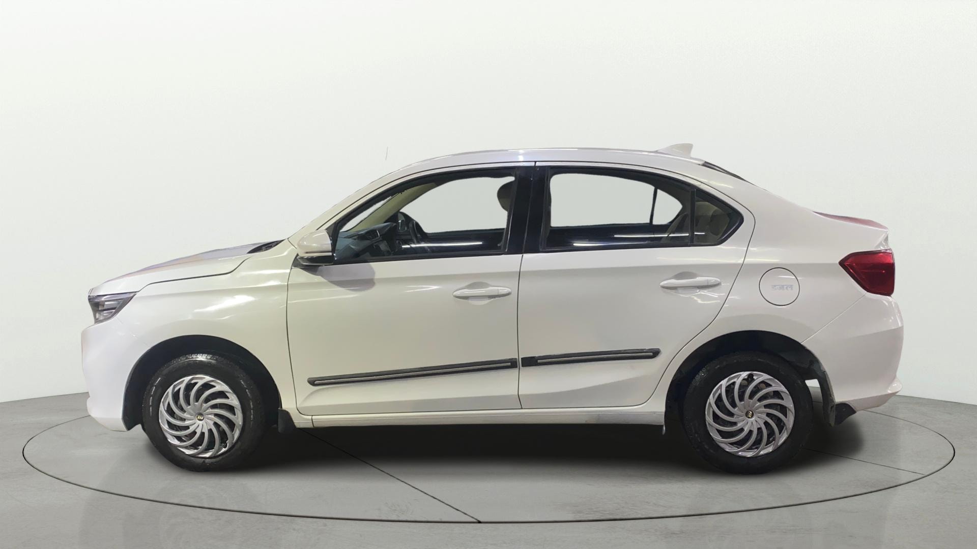 View 2019 Honda Amaze E MT Petrol BS IV Image 5 Used 2019 Honda Amaze E MT Petrol BS IV Image 5