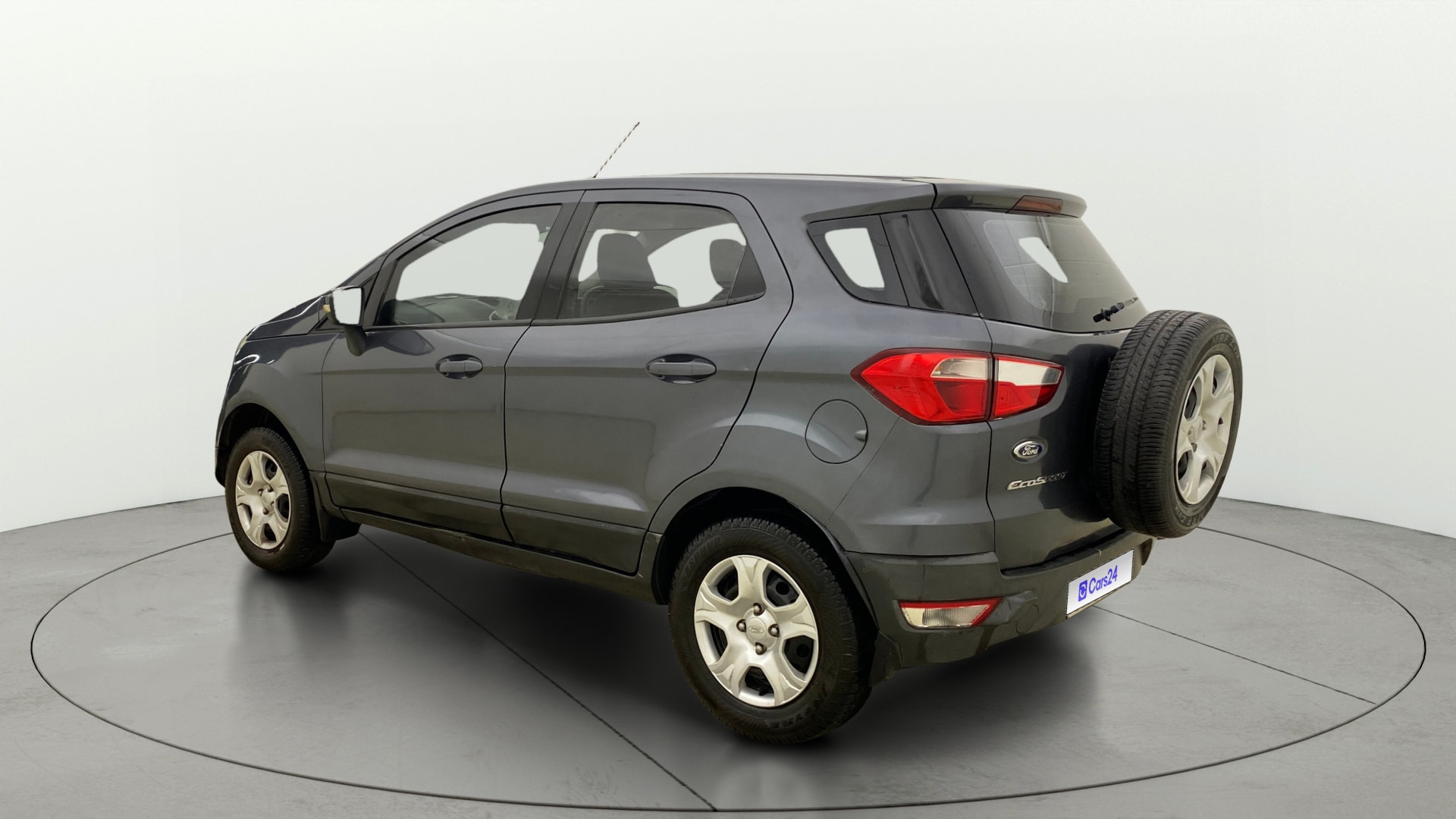 View 2016 Ford EcoSport 1.5 TDCi Diesel Ambiente BS IV Image 2 Used 2016 Ford EcoSport 1.5 TDCi Diesel Ambiente BS IV Image 2