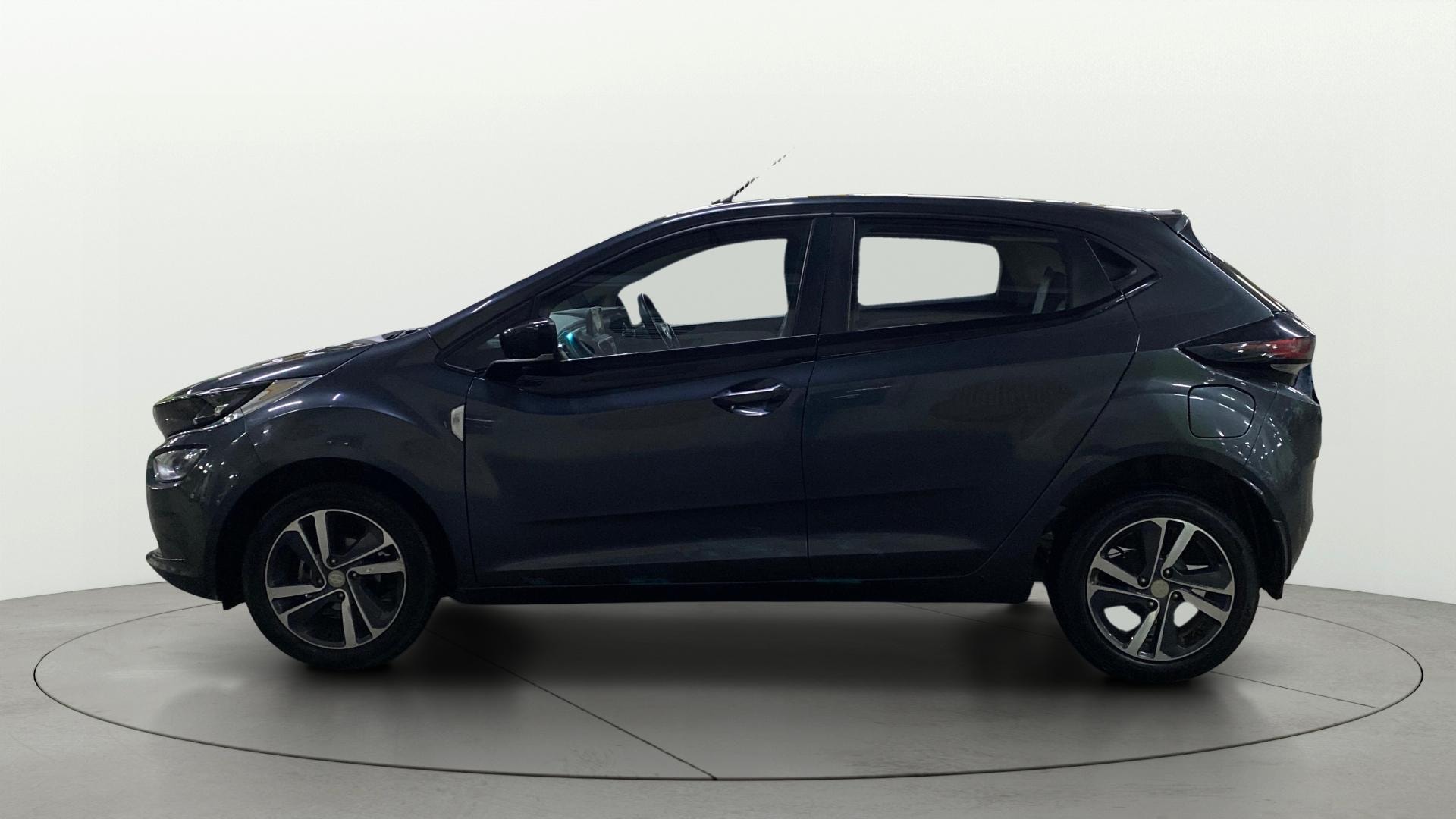 View 2021 Tata Altroz XZ Petrol Image 27 Used 2021 Tata Altroz XZ Petrol Image 27