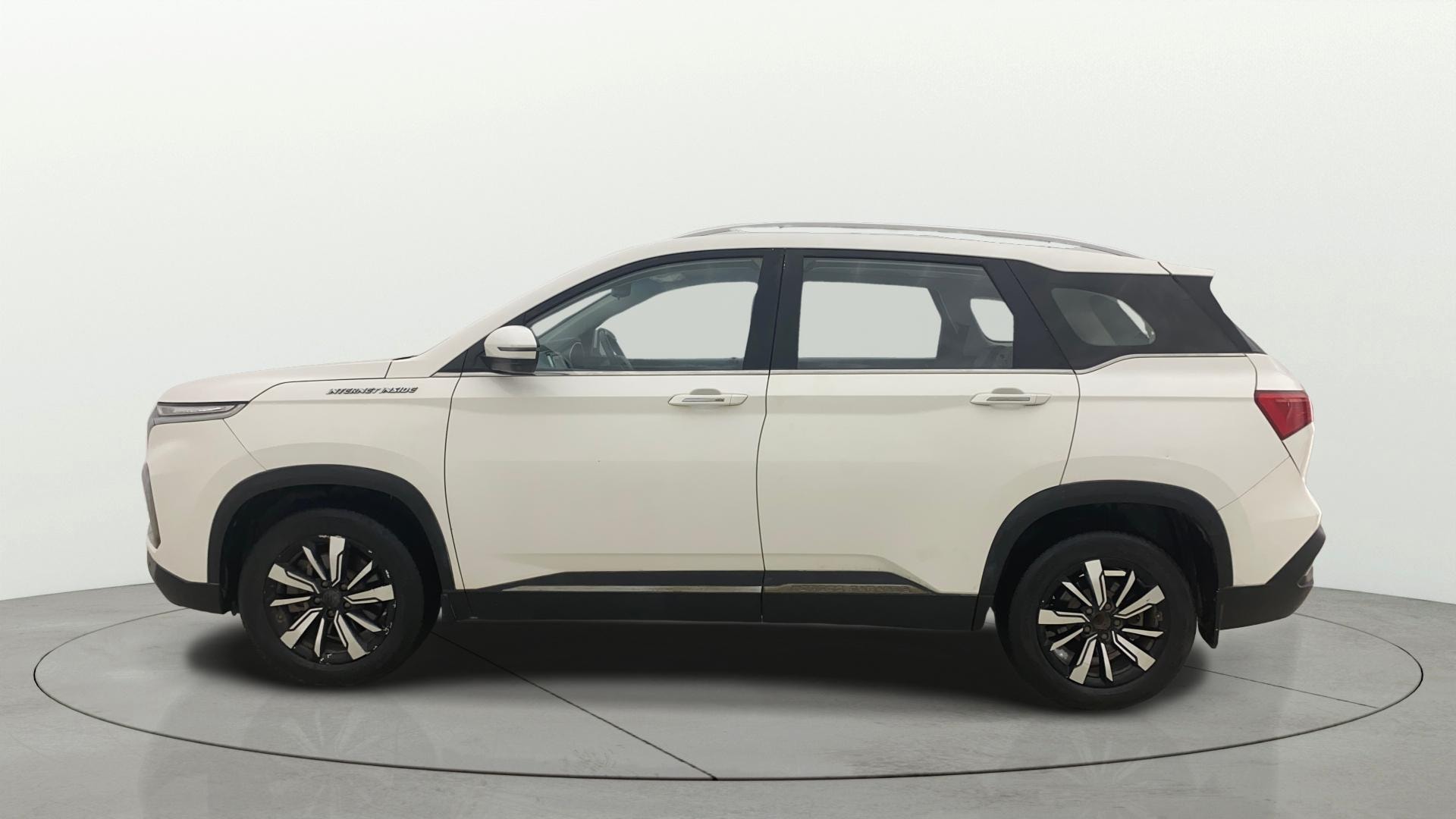 View 2020 MG Hector Sharp Hybrid BS IV Image 27 Used 2020 MG Hector Sharp Hybrid BS IV Image 27