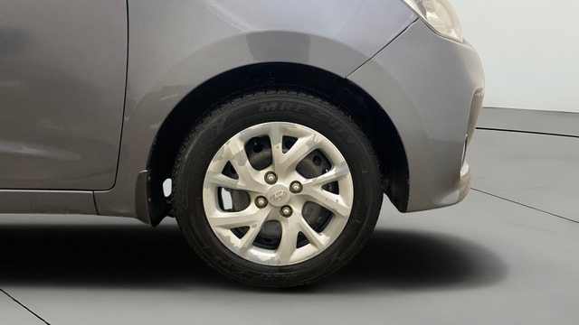 View Hyundai Grand i10 Image 40 Used Hyundai Grand i10 Image 40
