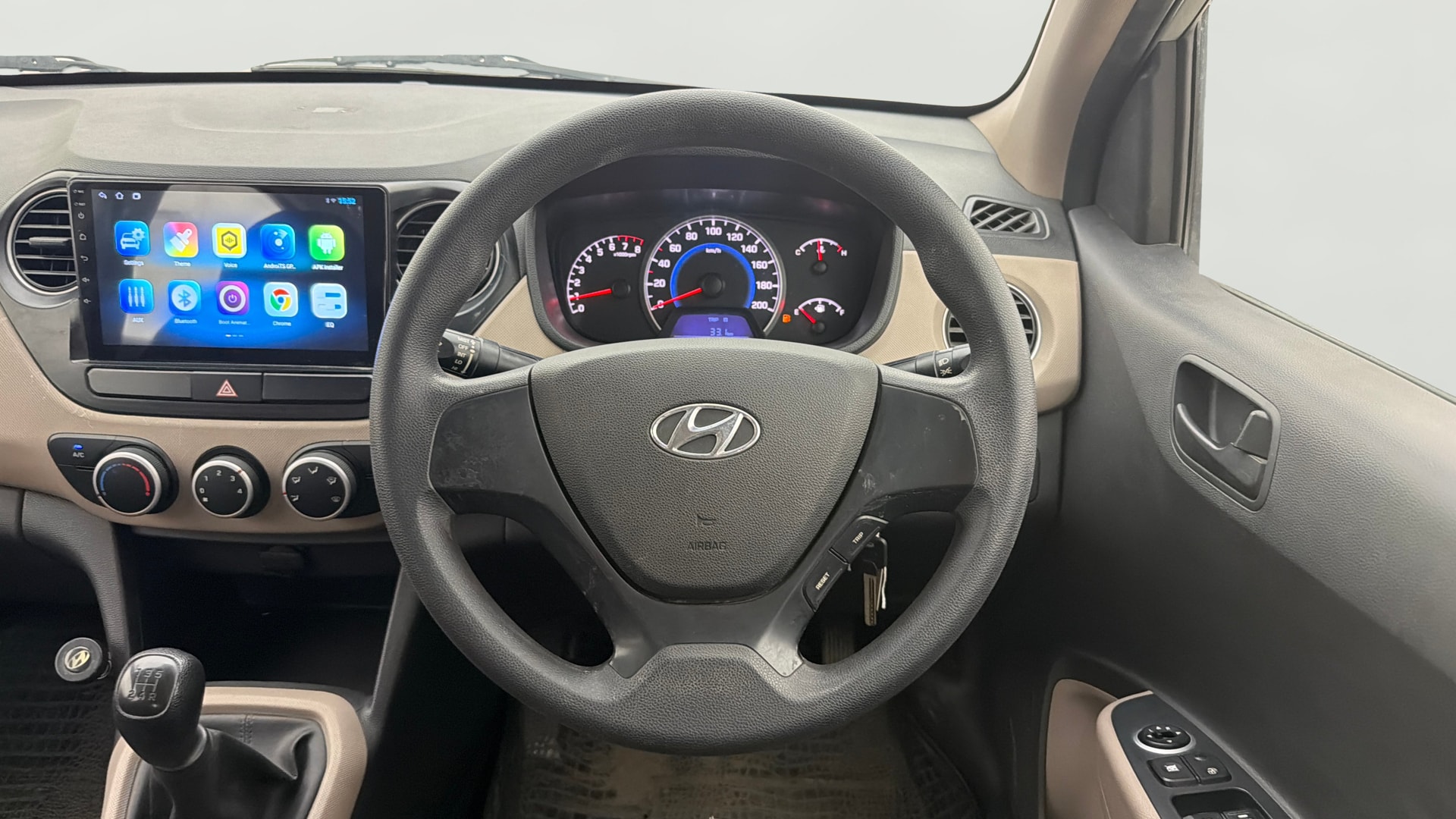 Used 2017 Hyundai Grand i10 Used 2017 Hyundai Grand i10