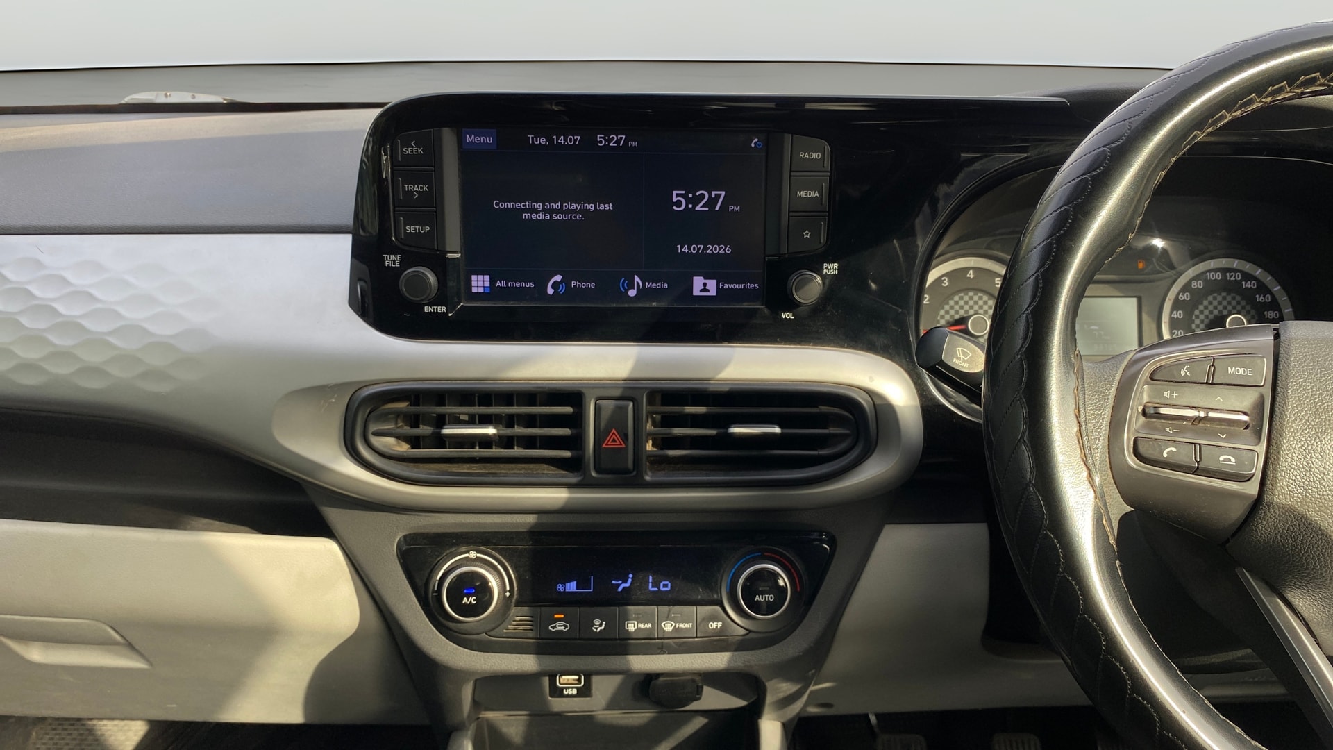 View 2022 Hyundai Grand i10 Nios Sportz CNG Image 18 Used 2022 Hyundai Grand i10 Nios Sportz CNG Image 18