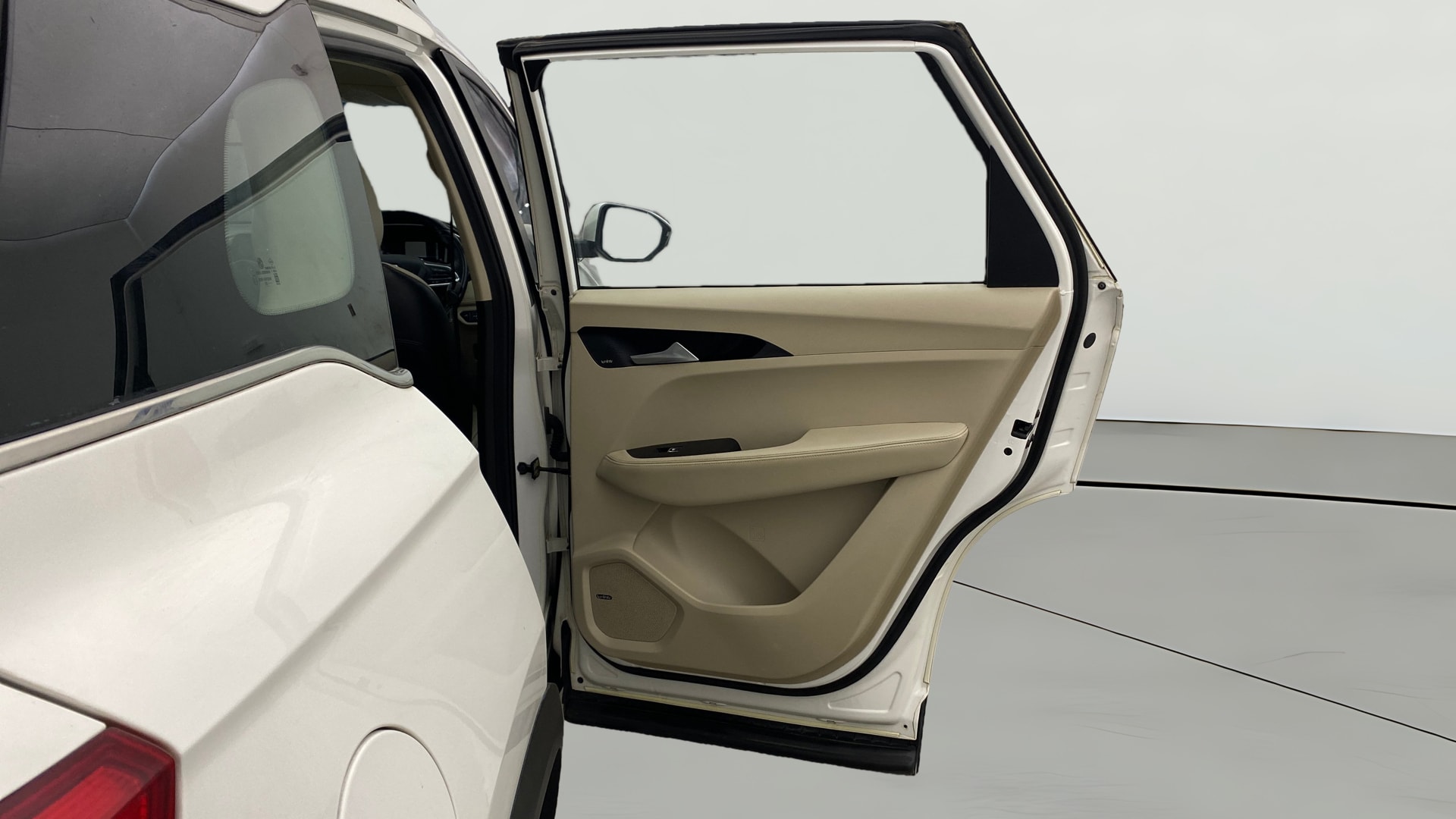 View 2022 MG Hector Sharp CVT Petrol Image 6 Used 2022 MG Hector Sharp CVT Petrol Image 6