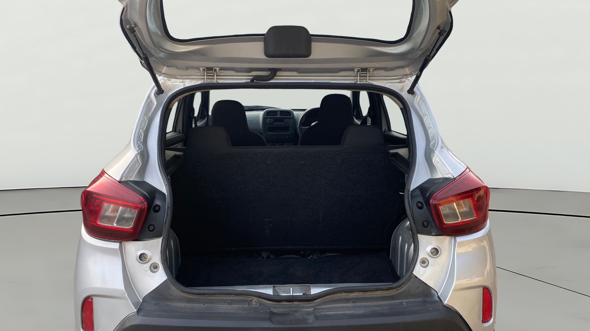 View 2022 Renault Kwid RXL 1.0 BS IV Image 37 Used 2022 Renault Kwid RXL 1.0 BS IV Image 37