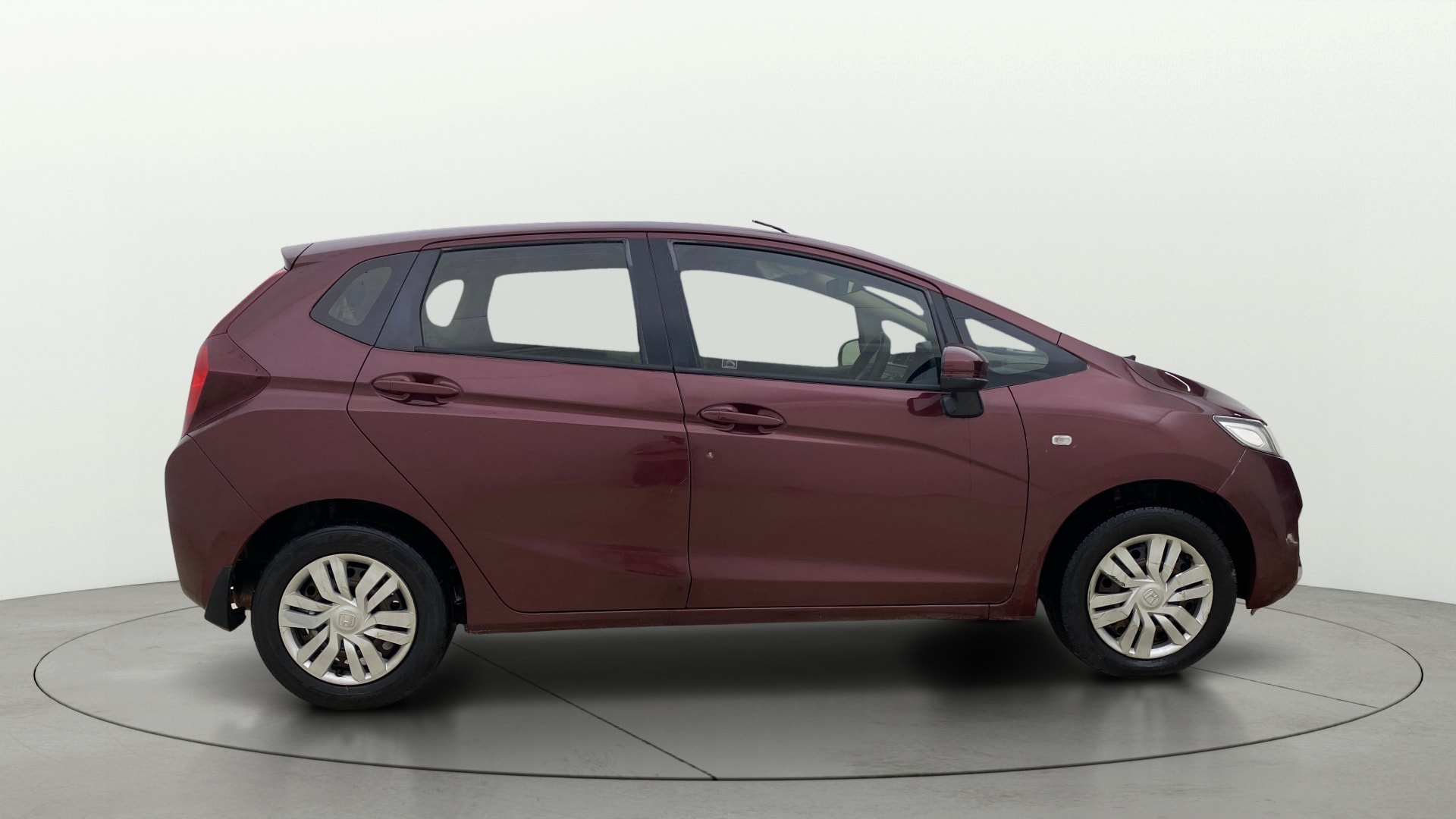 View 2017 Honda Jazz E MT Diesel Image 25 Used 2017 Honda Jazz E MT Diesel Image 25