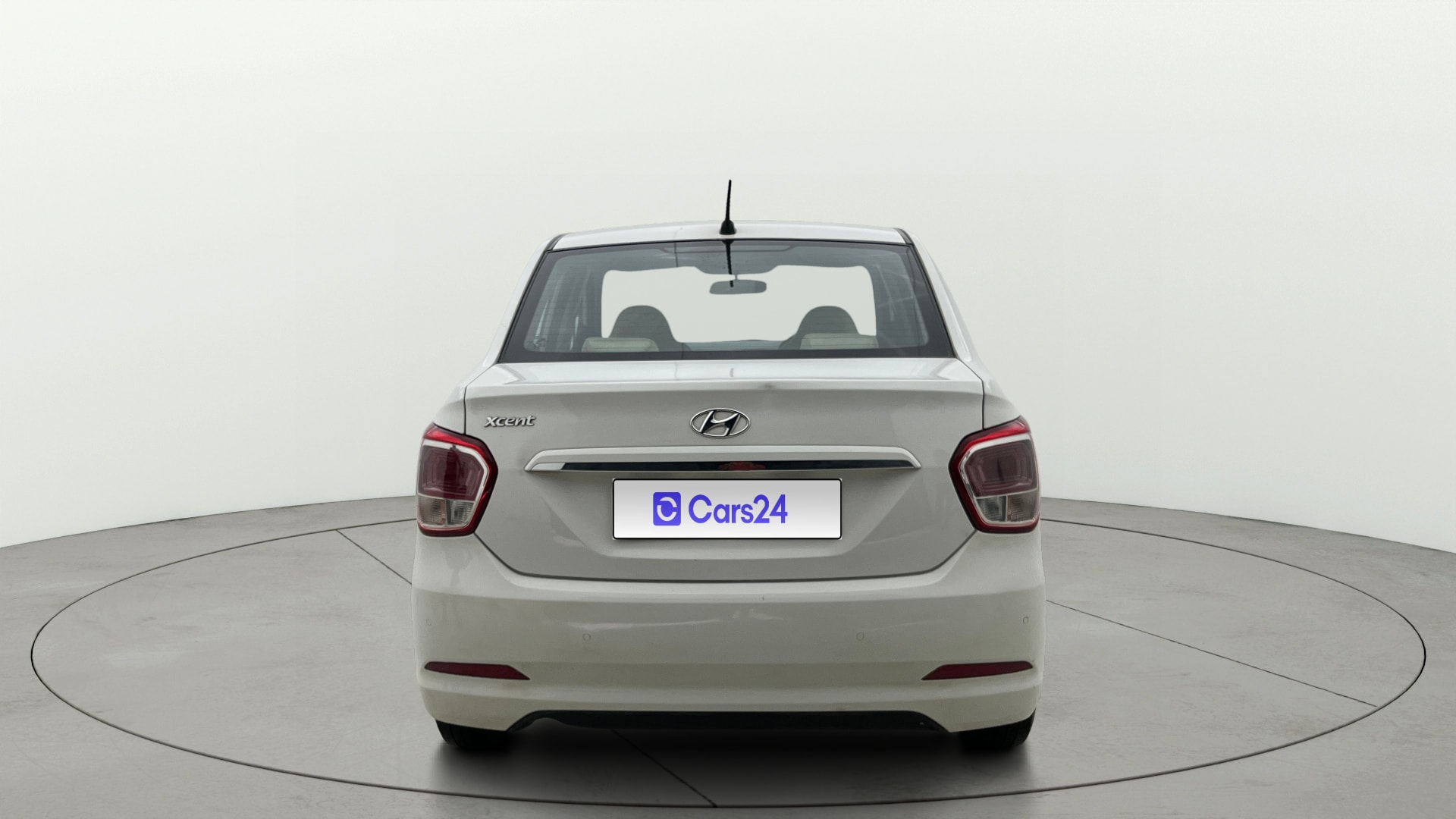 View 2015 Hyundai Xcent S Petrol Image 38 Used 2015 Hyundai Xcent S Petrol Image 38