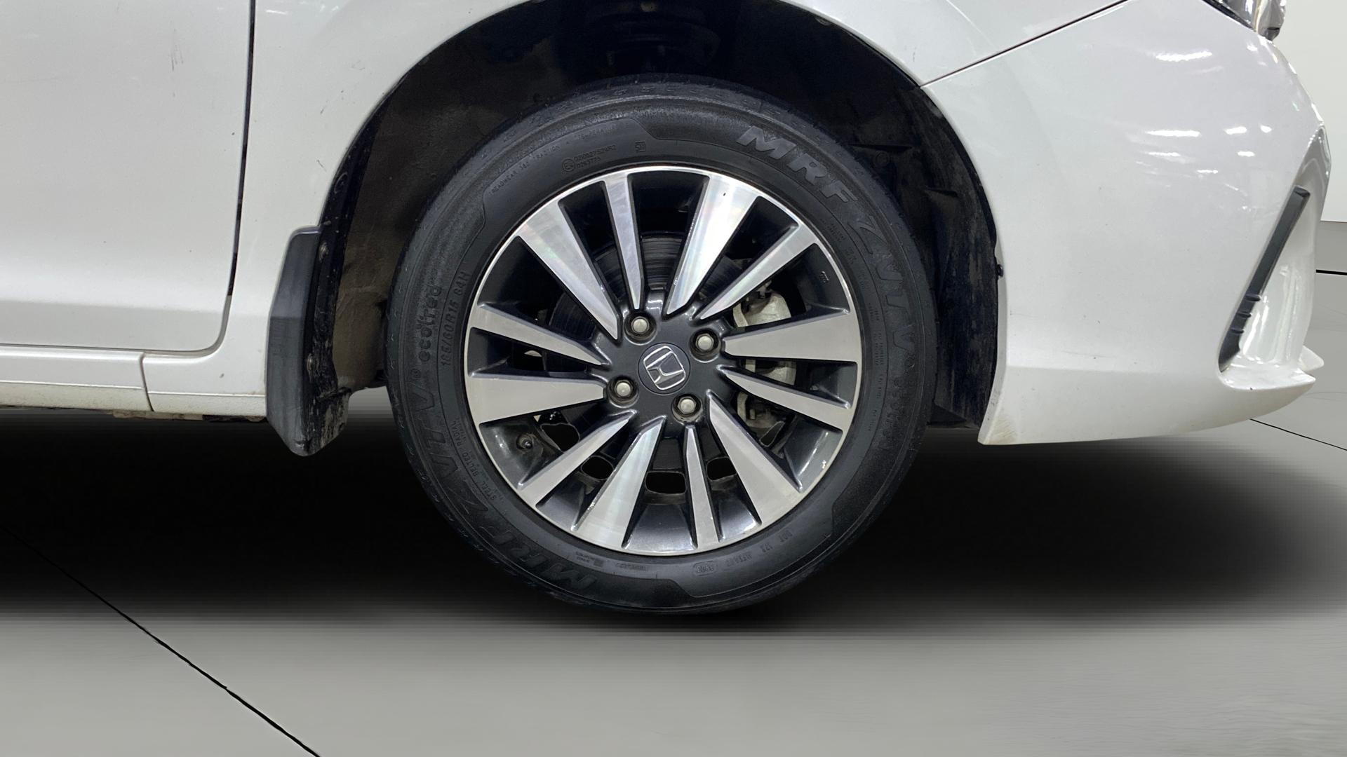 View 2024 Honda City ZX MT Diesel Anniversary Edition Image 43 Used 2024 Honda City ZX MT Diesel Anniversary Edition Image 43