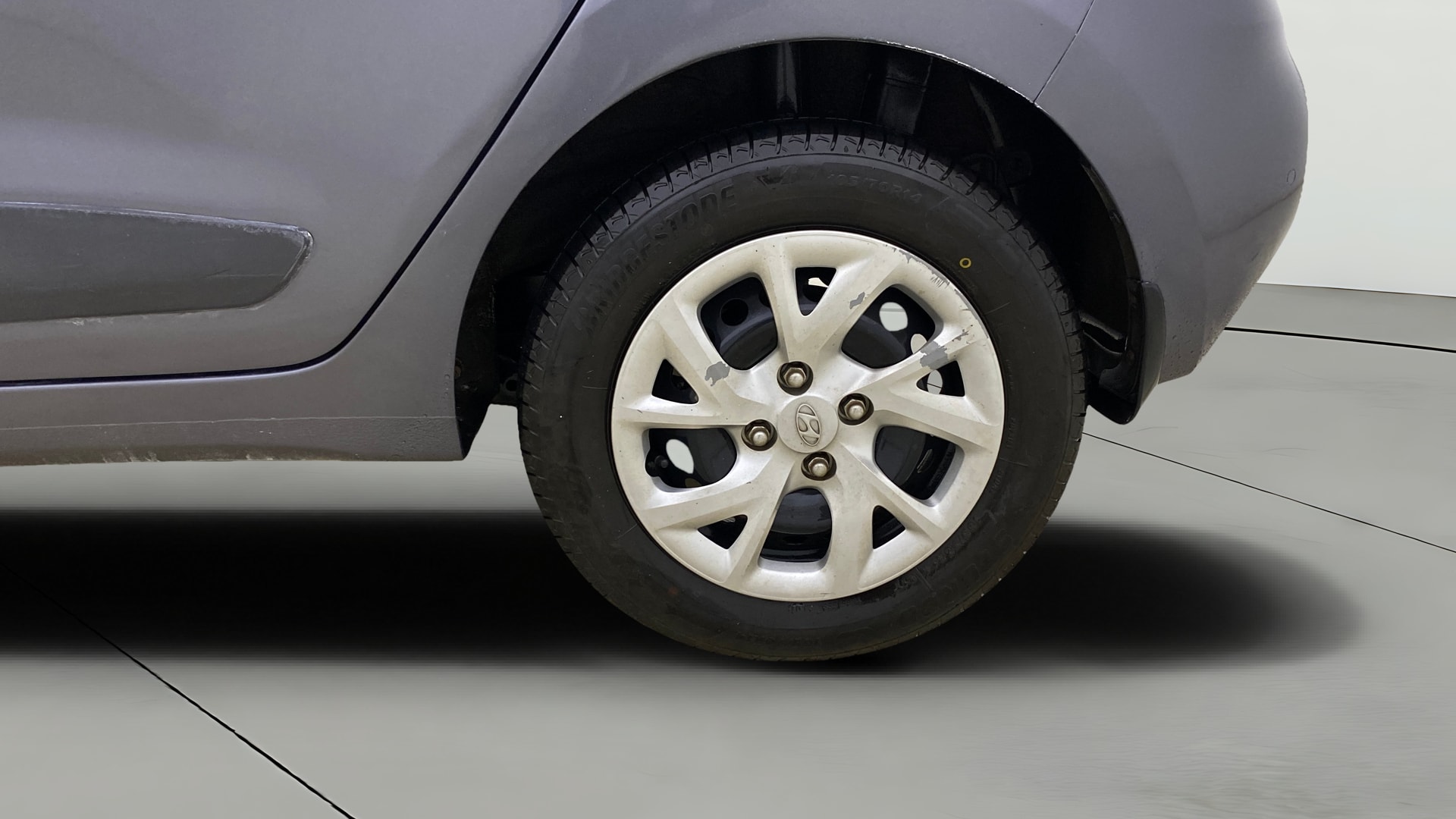 View 2018 Hyundai Grand i10 1.2 Sportz(O) Petrol Image 11 Used 2018 Hyundai Grand i10 1.2 Sportz(O) Petrol Image 11