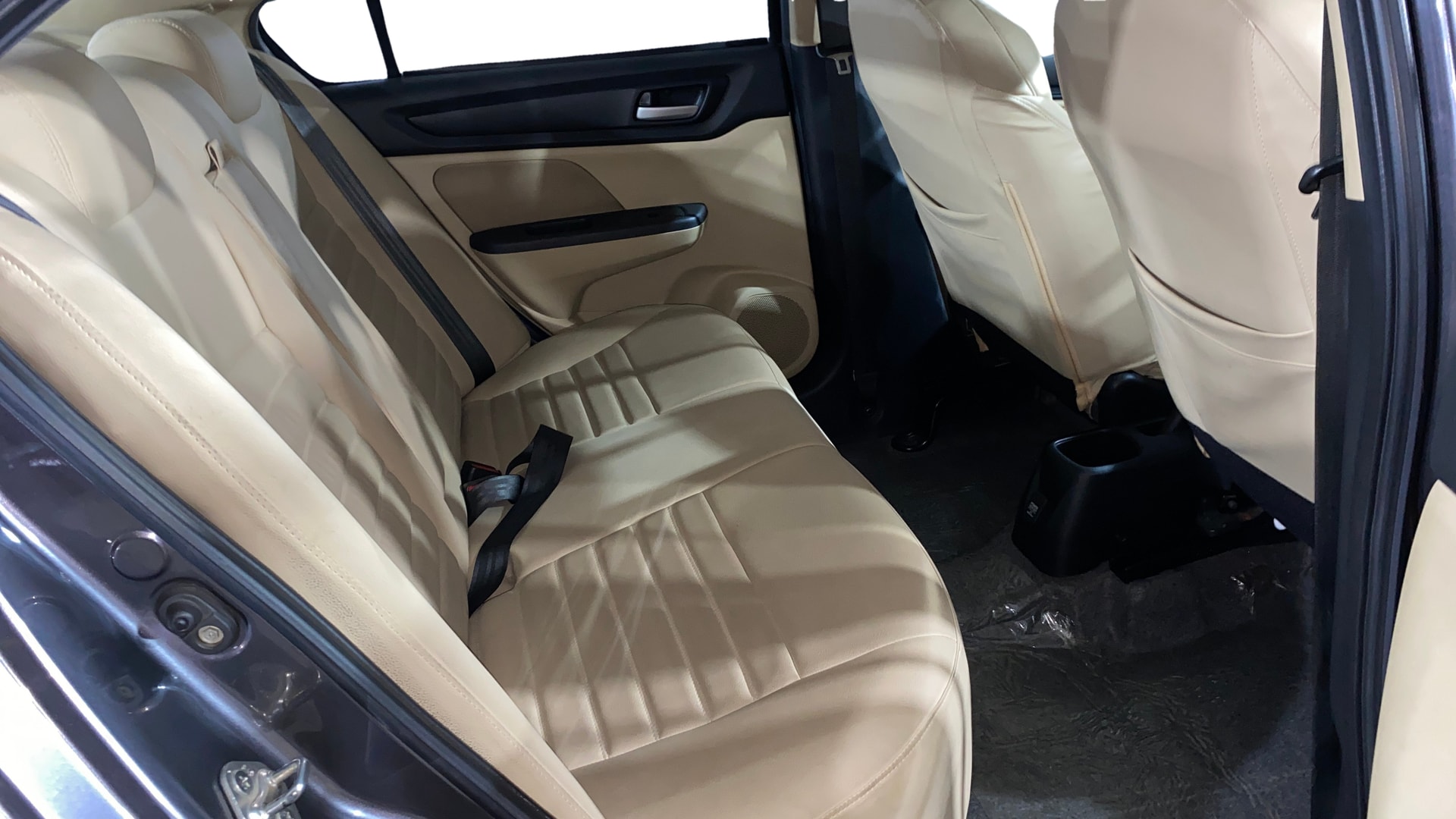 View 2018 Honda Amaze E MT Petrol BS IV Image 28 Used 2018 Honda Amaze E MT Petrol BS IV Image 28
