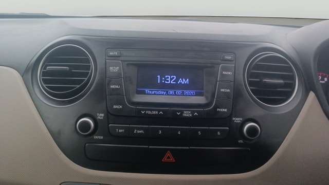 View Hyundai Grand i10 Image 17 Used Hyundai Grand i10 Image 17
