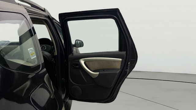 View Renault Duster Image 7 Used Renault Duster Image 7