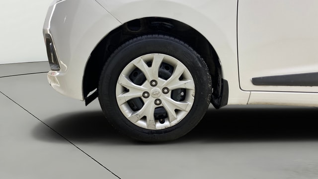 View Hyundai Grand i10 Image 32 Used Hyundai Grand i10 Image 32