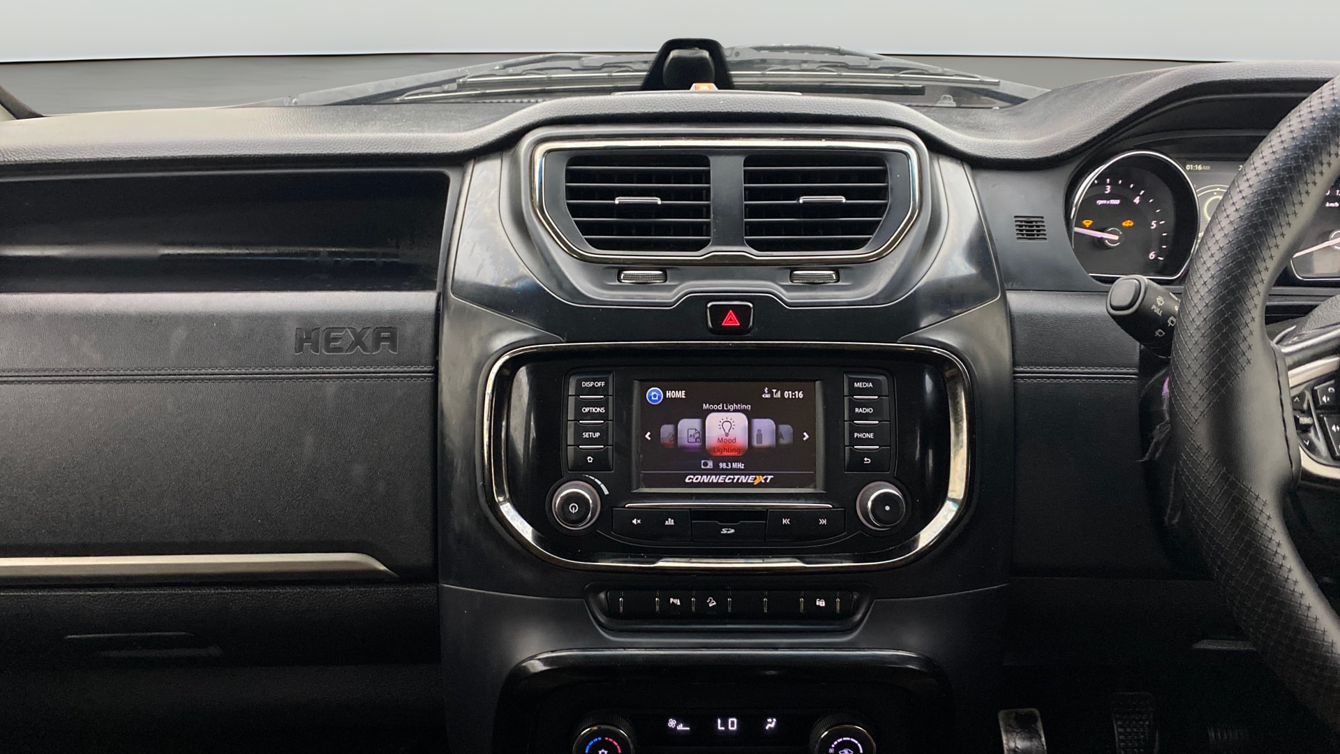 View 2017 Tata Hexa XT 4X2 Image 34 Used 2017 Tata Hexa XT 4X2 Image 34