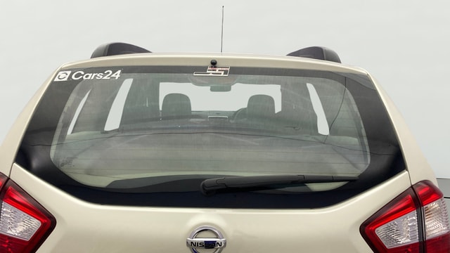 View Nissan Terrano Image 4 Used Nissan Terrano Image 4