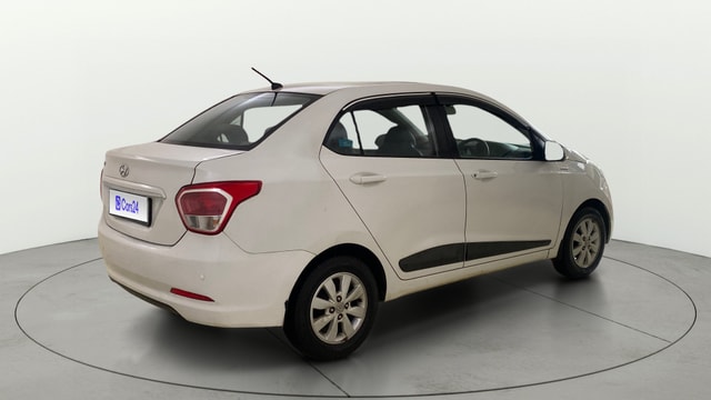 View Hyundai Xcent Image 41 Used Hyundai Xcent Image 41