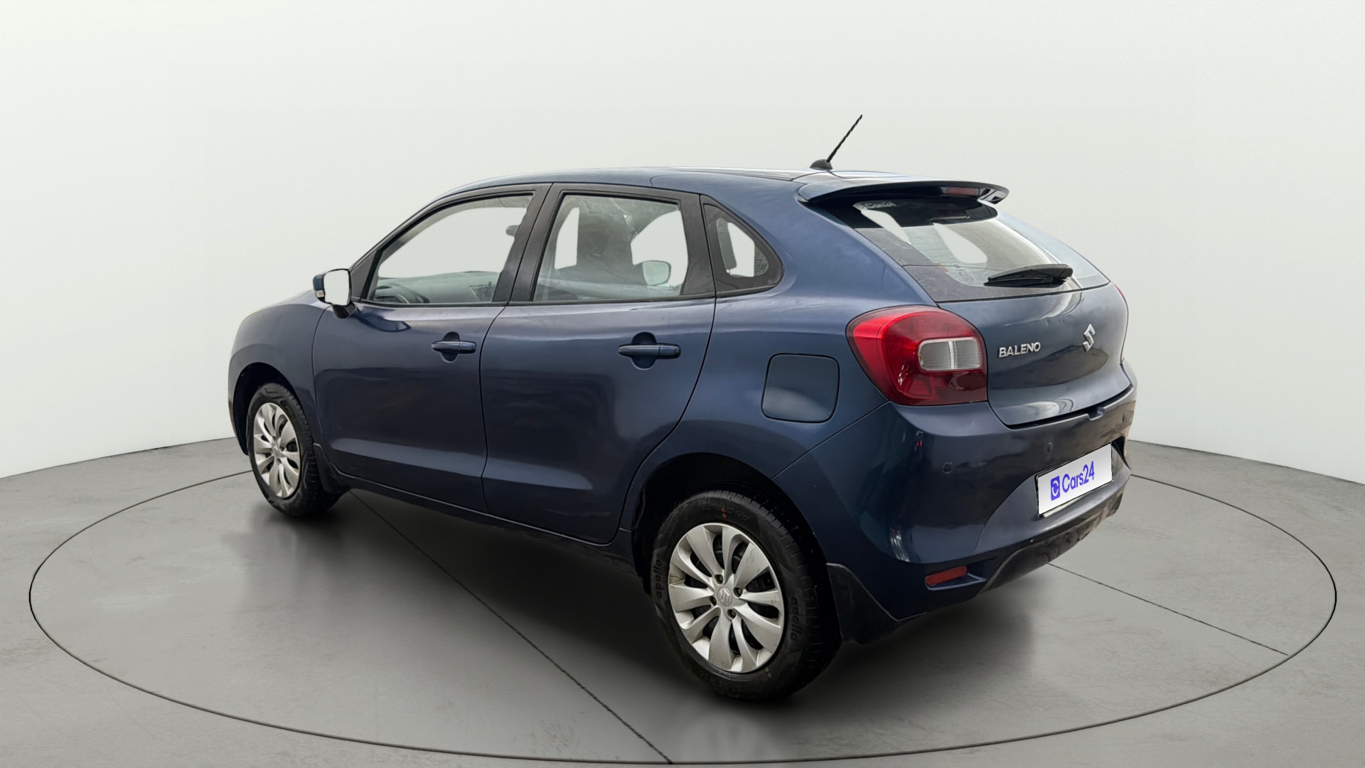 View 2017 Maruti Suzuki 1000 Base Variant Image 2 Used 2017 Maruti Suzuki 1000 Base Variant Image 2