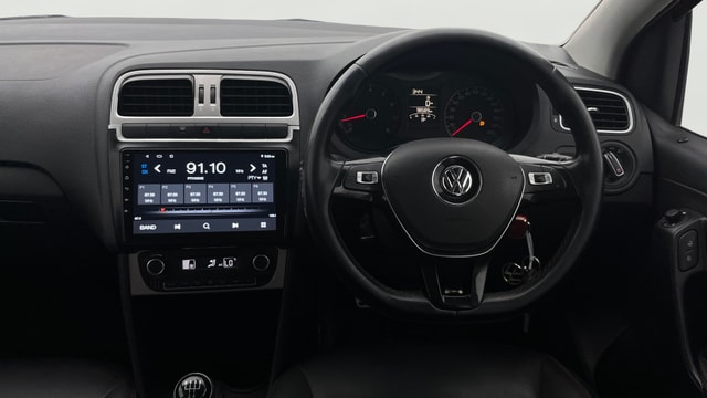 View Volkswagen Polo Image 21 Used Volkswagen Polo Image 21