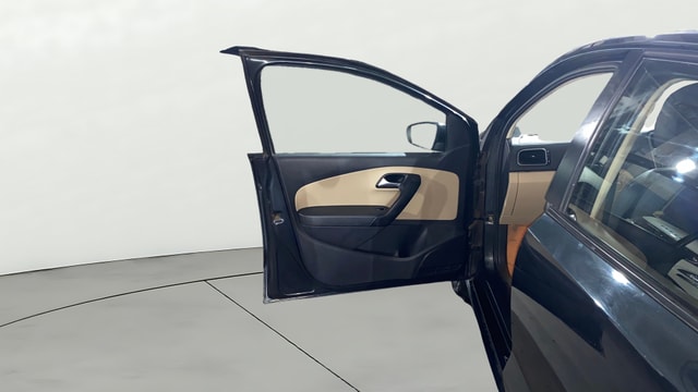 View Volkswagen Ameo Image 31 Used Volkswagen Ameo Image 31
