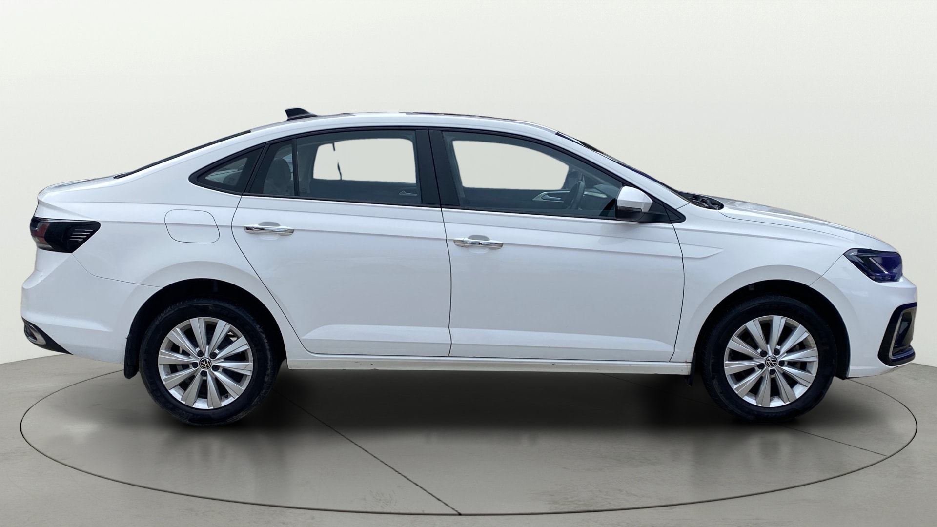 View 2025 Volkswagen Virtus Highline Plus 1.0 TSI MT Image 29 Used 2025 Volkswagen Virtus Highline Plus 1.0 TSI MT Image 29