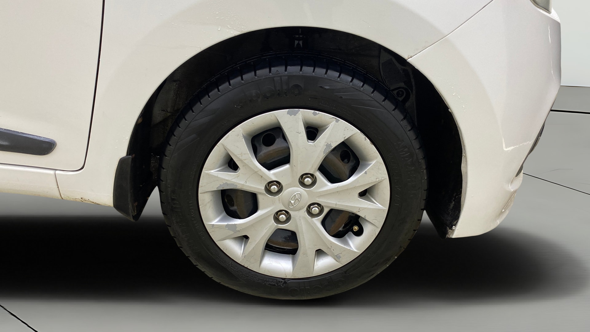 View 2016 Hyundai Grand i10 Sportz 1.2 Kappa Image 39 Used 2016 Hyundai Grand i10 Sportz 1.2 Kappa Image 39